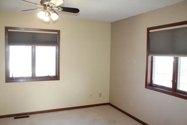 $299,900 | 2027 Charles Street, La Crosse, WI 54603