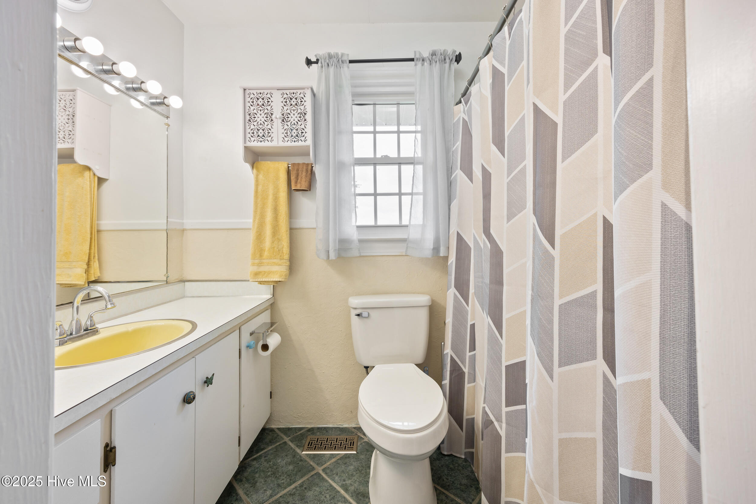 304 North Main Street Colerain, NC 27924 - Photo 22 of 52 Primary Bathroom