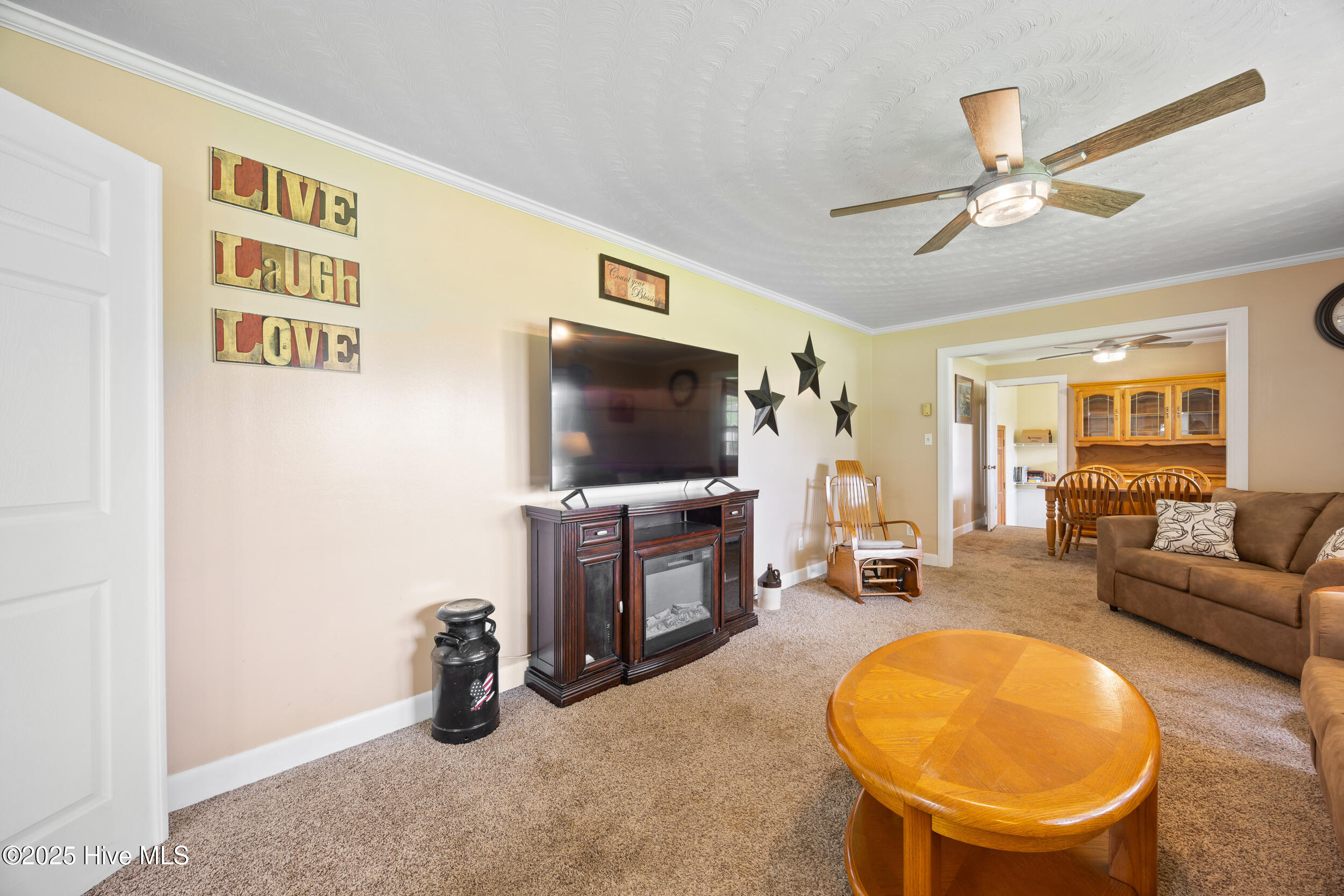304 North Main Street Colerain, NC 27924 - Photo 26 of 52 Living Room