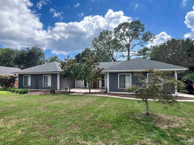 $2,250 | 6843 Lake Charlene Drive, Pensacola, FL 32506