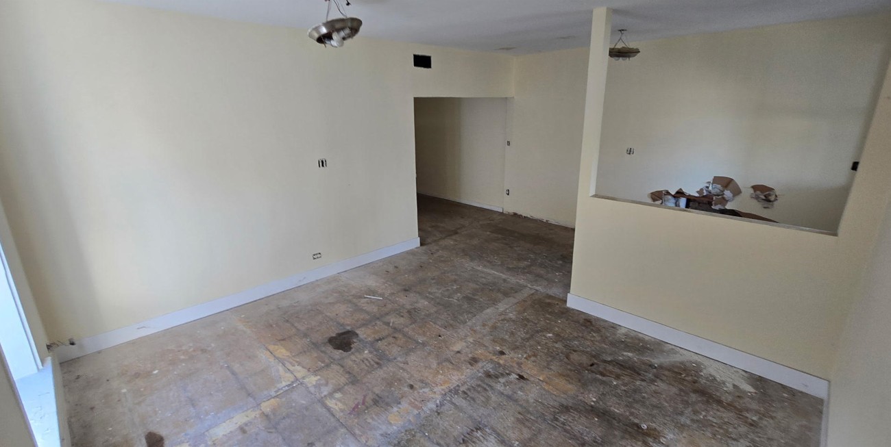 2442 West 63rd Street Chicago, IL 60629 - Photo 9 of 13