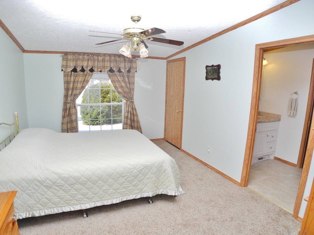 12555 East Tatch Road Omena, MI 49674 - Photo 29 of 51 1829248-29.JPG