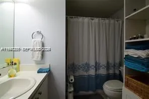 $2,300 | Miami Urban Acres, Miami, FL 33145