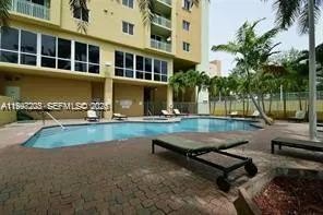 $2,300 | Miami Urban Acres, Miami, FL 33145