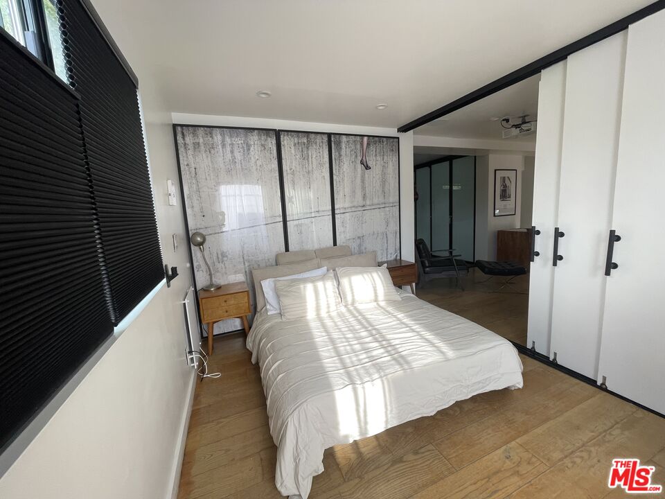 1001 Main Street Venice, CA 90291 - Photo 22 of 65