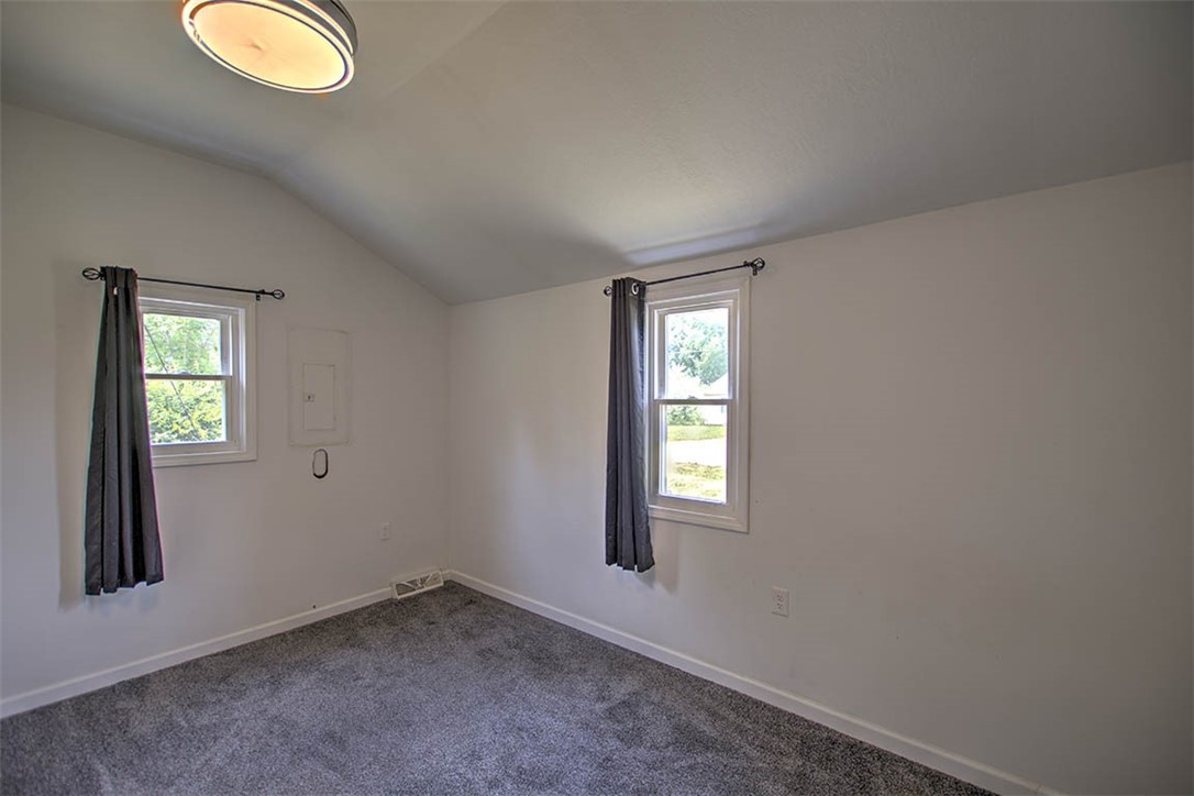 2645 East Logan Street Decatur, IL 62526 - Photo 18 of 28