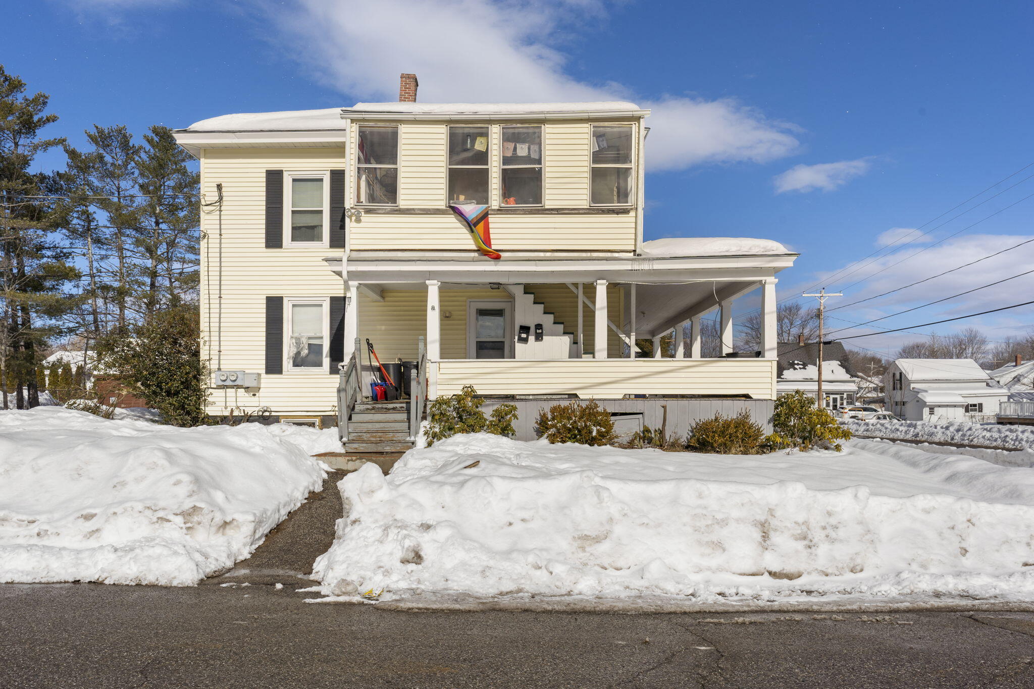89 Rideout Avenue Lewiston, ME 04240 - Photo 3 of 19 6-web-or-mls-DSC06177