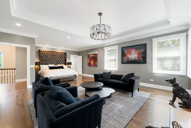 $2,500,000 | 950 Gage Lane, Lake Forest, IL 60045