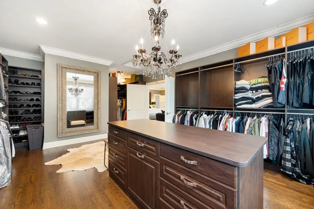 $2,500,000 | 950 Gage Lane, Lake Forest, IL 60045