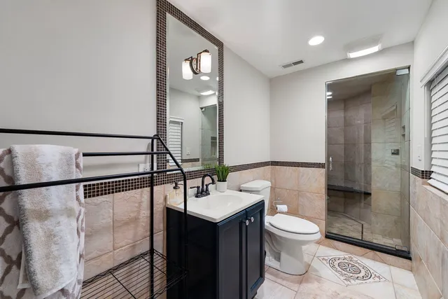 $2,500,000 | 950 Gage Lane, Lake Forest, IL 60045