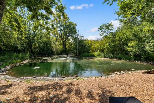 $2,500,000 | 950 Gage Lane, Lake Forest, IL 60045