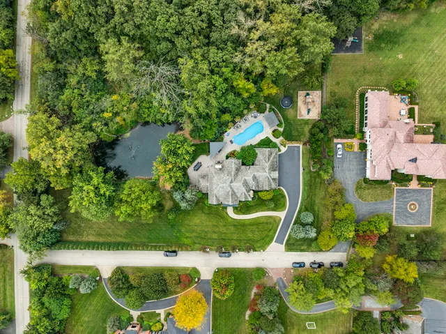 $2,500,000 | 950 Gage Lane, Lake Forest, IL 60045