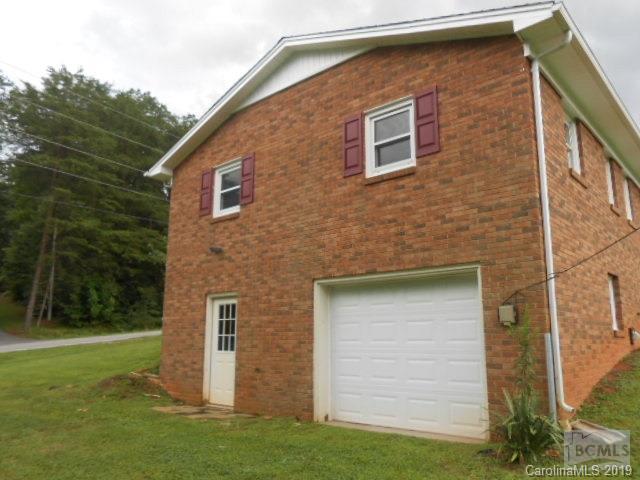 4808 Dentons Chapel Road Morganton, NC 28655 - Photo 15 of 20 a front view of house with yard