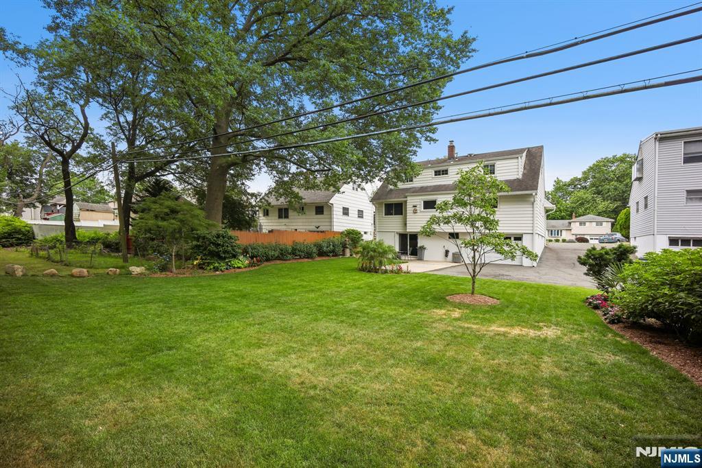 23 Andover Place Bloomfield, NJ 07003 - Photo 40 of 42