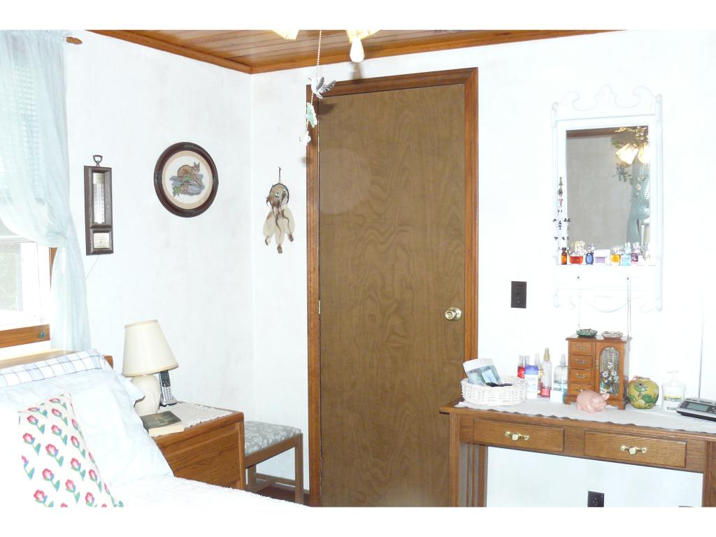 685 Newton Road Vernon, VT 05354 - Photo 10 of 31 Gallery Image 10