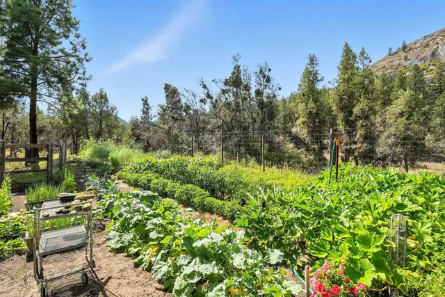 $799,000 | 4004 North Northport Flat Creek Road, Northport, WA 99157