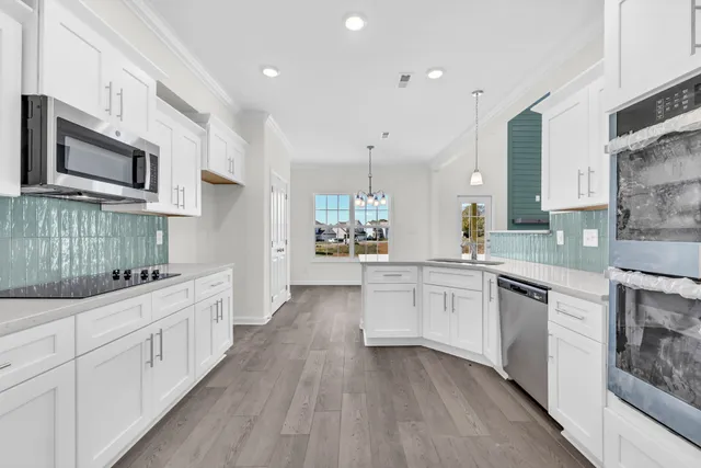 $449,900 | 370 Kingland Lane, Clarksville, TN 37043