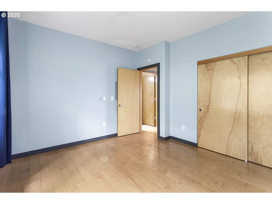 622 South Nevada Street, Unit D Portland, OR 97219 - Photo 32 of 37 a view of an empty room