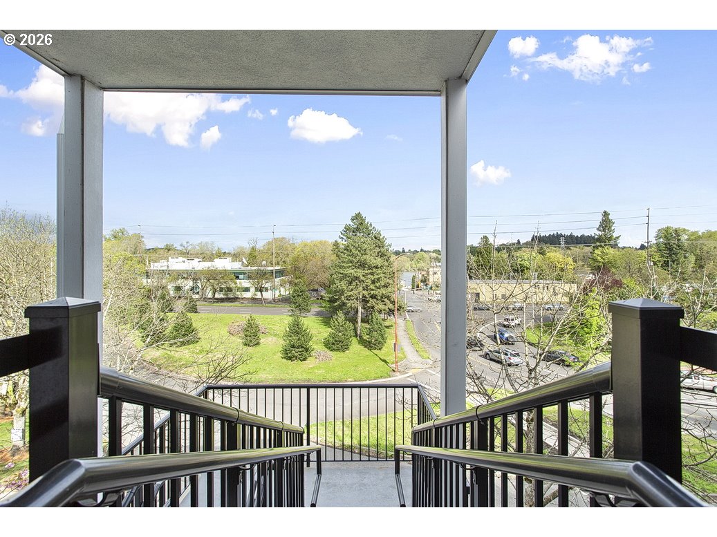 622 South Nevada Street, Unit D Portland, OR 97219 - Photo 4 of 37 a view of a balcony with furniture