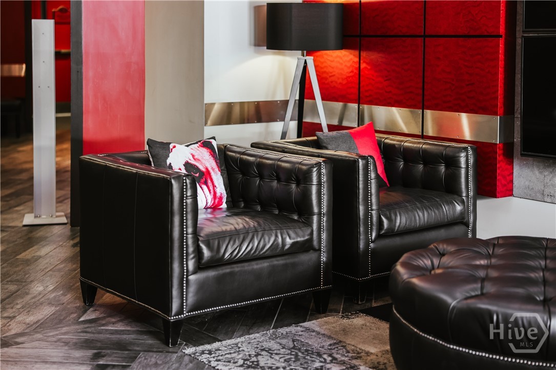 250 West Broad Street, Unit 811 Athens, GA 30601 - Photo 25 of 33