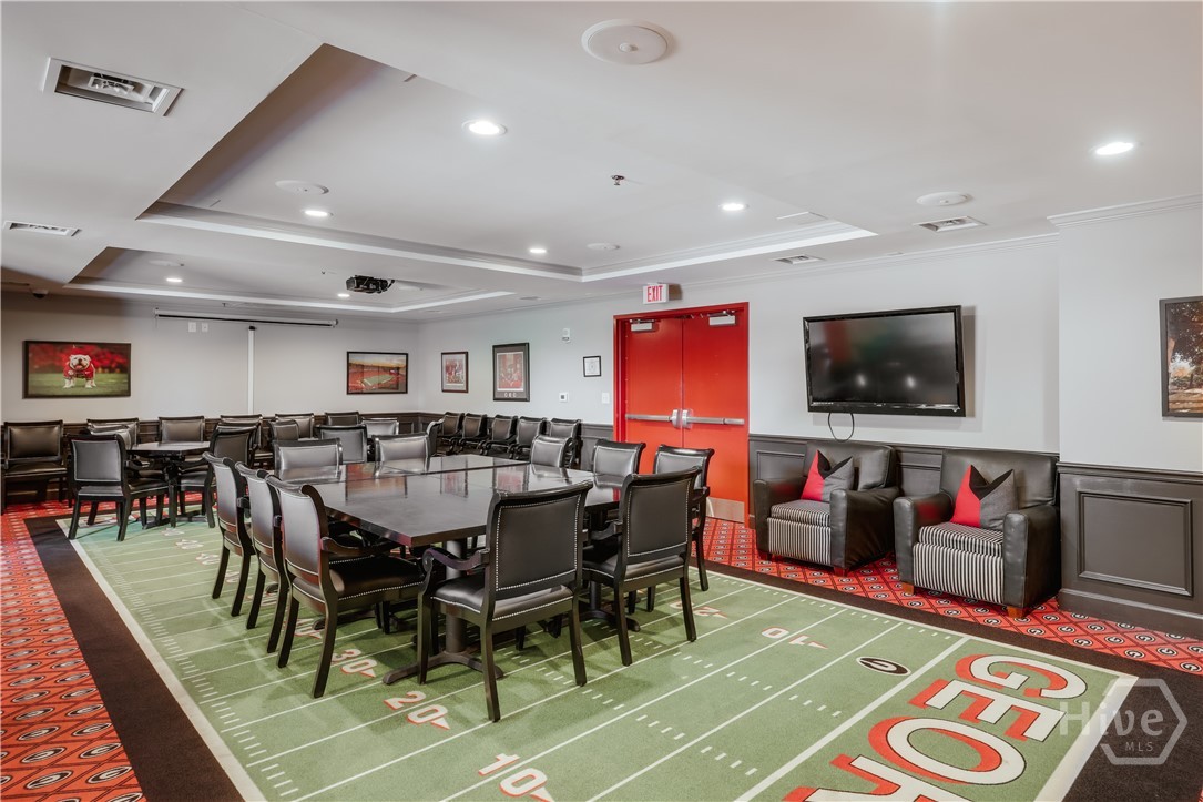 250 West Broad Street, Unit 811 Athens, GA 30601 - Photo 26 of 33