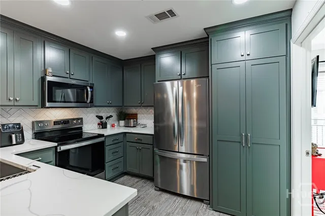 $950,000 | 250 West Broad Street, Unit 811, Athens, GA 30601