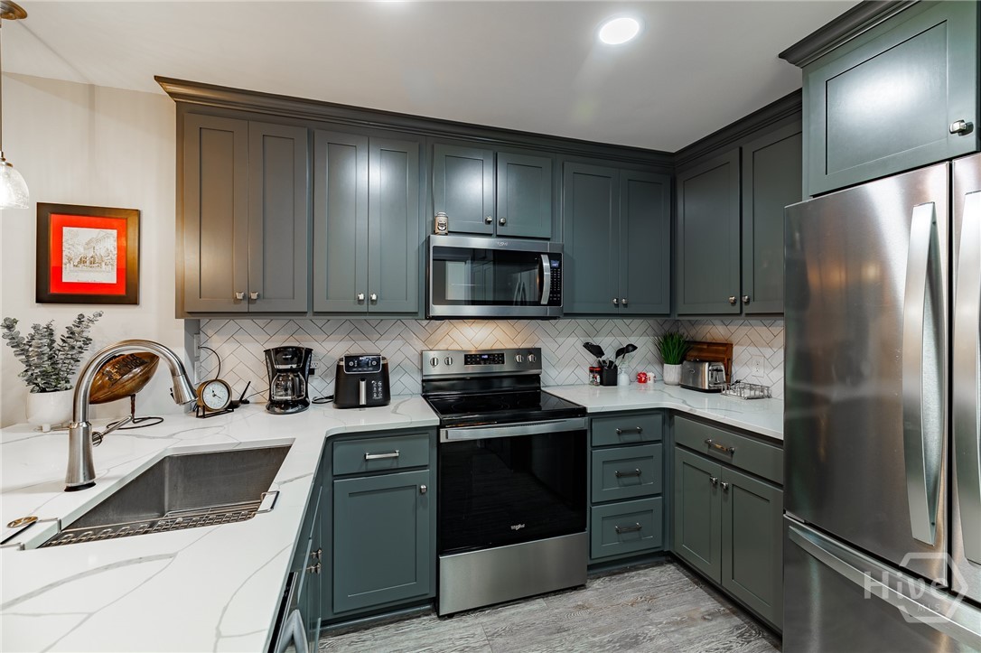 250 West Broad Street, Unit 811 Athens, GA 30601 - Photo 10 of 33