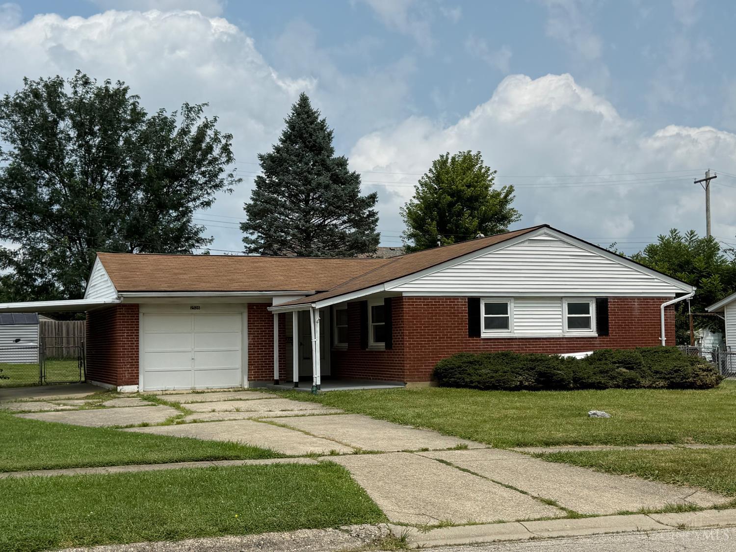 2526 Rochester Avenue Hamilton, OH 45011 - Photo 1 of 11