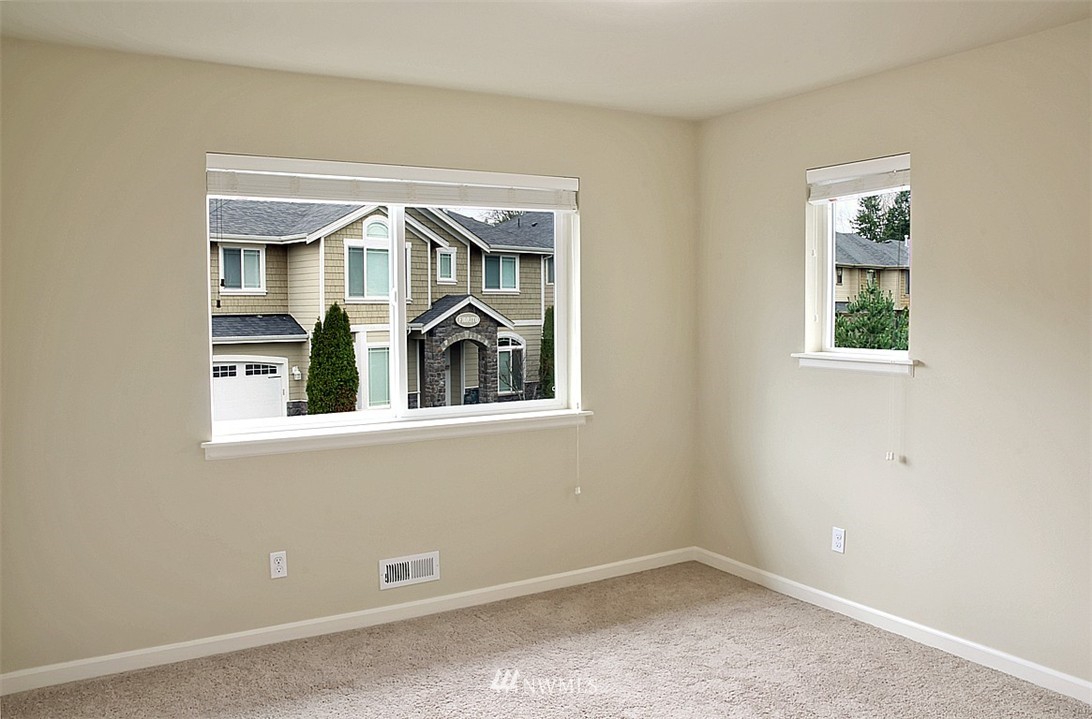 6747 Southeast 2nd Street Renton, WA 98059 - Photo 15 of 21