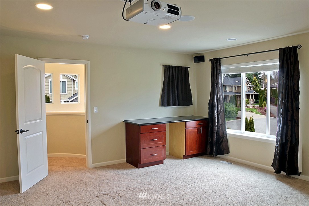 6747 Southeast 2nd Street Renton, WA 98059 - Photo 17 of 21