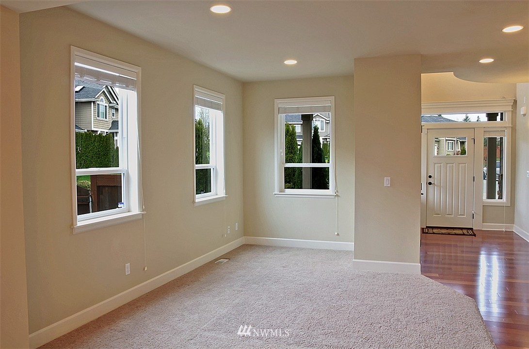 6747 Southeast 2nd Street Renton, WA 98059 - Photo 9 of 21