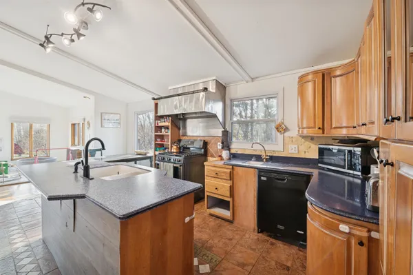 $279,900 | 19805 Keystone Road, Mason, WI 54856