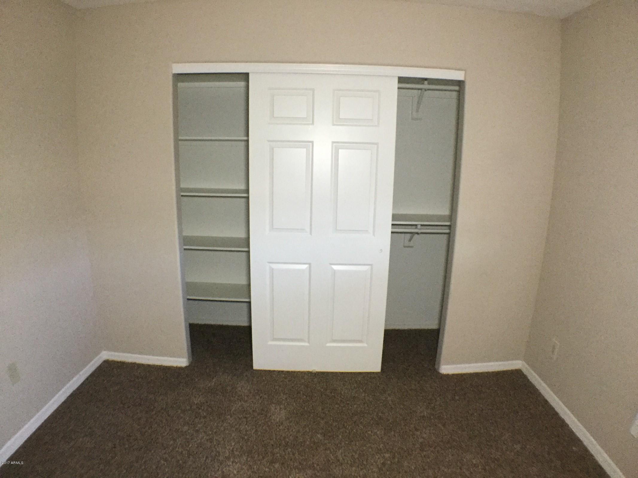 13816 South Kiva Road Buckeye, AZ 85326 - Photo 21 of 31 Br5