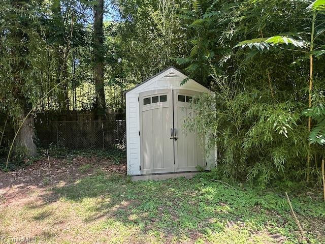 2720 Gwaltney Road Greensboro, NC 27407 - Photo 17 of 18