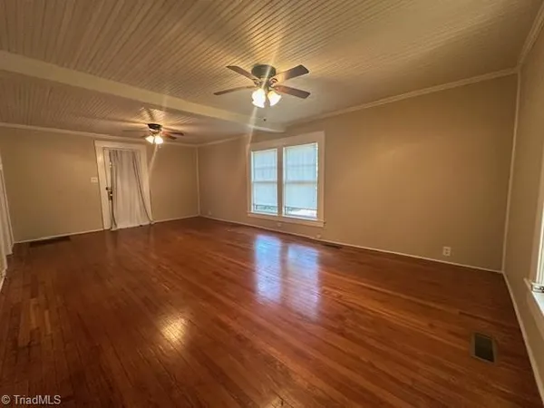 $1,050 | 2720 Gwaltney Road, Greensboro, NC 27407