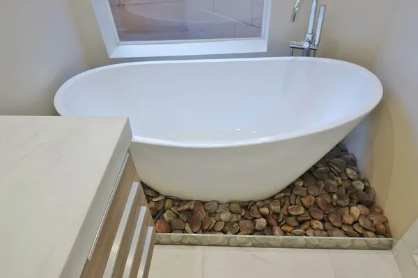 $2,395,000 | 1324 Kenwood Road, Santa Barbara, CA 93109