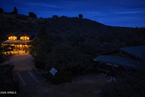 $600,000 | 13900 East Boothill Pass, Humboldt, AZ 86329