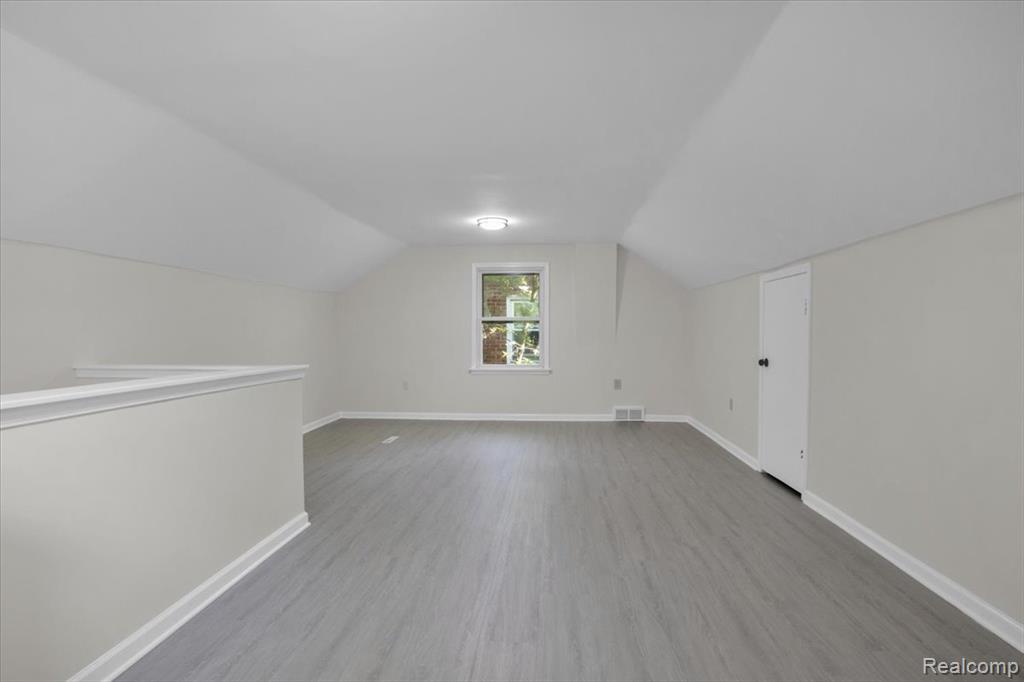 17420 Edinborough Road Detroit, MI 48219 - Photo 24 of 38 Gallery Image 24