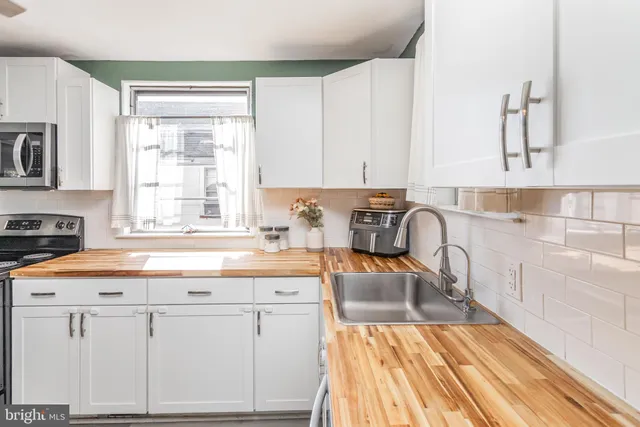 $339,500 | 8306 Beryl Road, Parkville, MD 21234