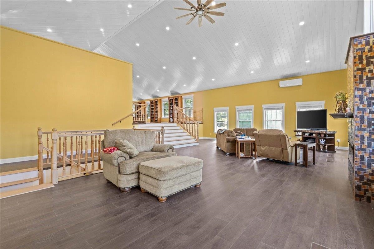 898 Gonyeau Road Plainfield, VT 05667 - Photo 11 of 42 Gallery Image 11