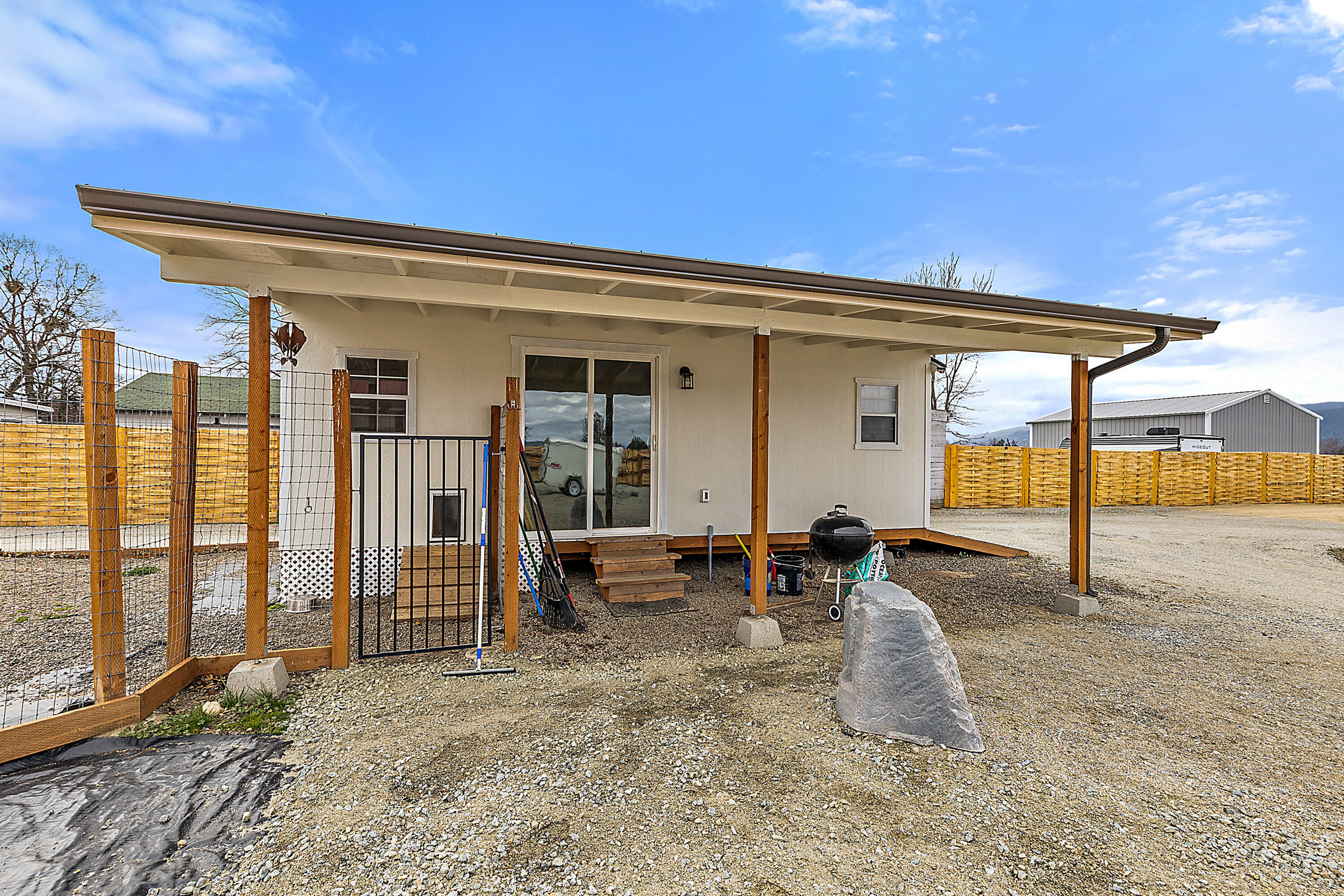 5243 Gebhard Road Central Point, OR 97502 - Photo 40 of 50 gr(44)