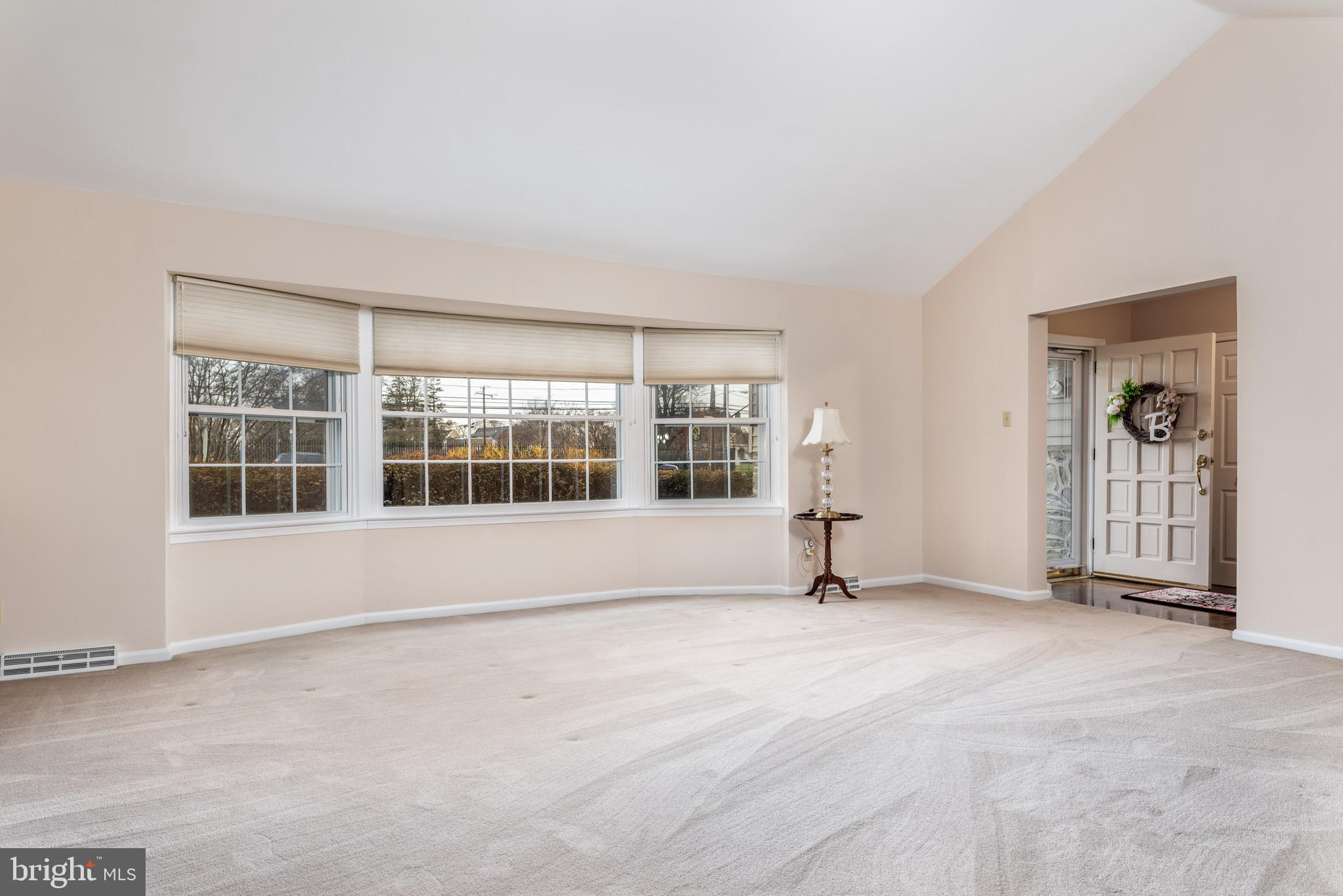 643 Sproul Road Villanova, PA 19085 - Photo 4 of 56