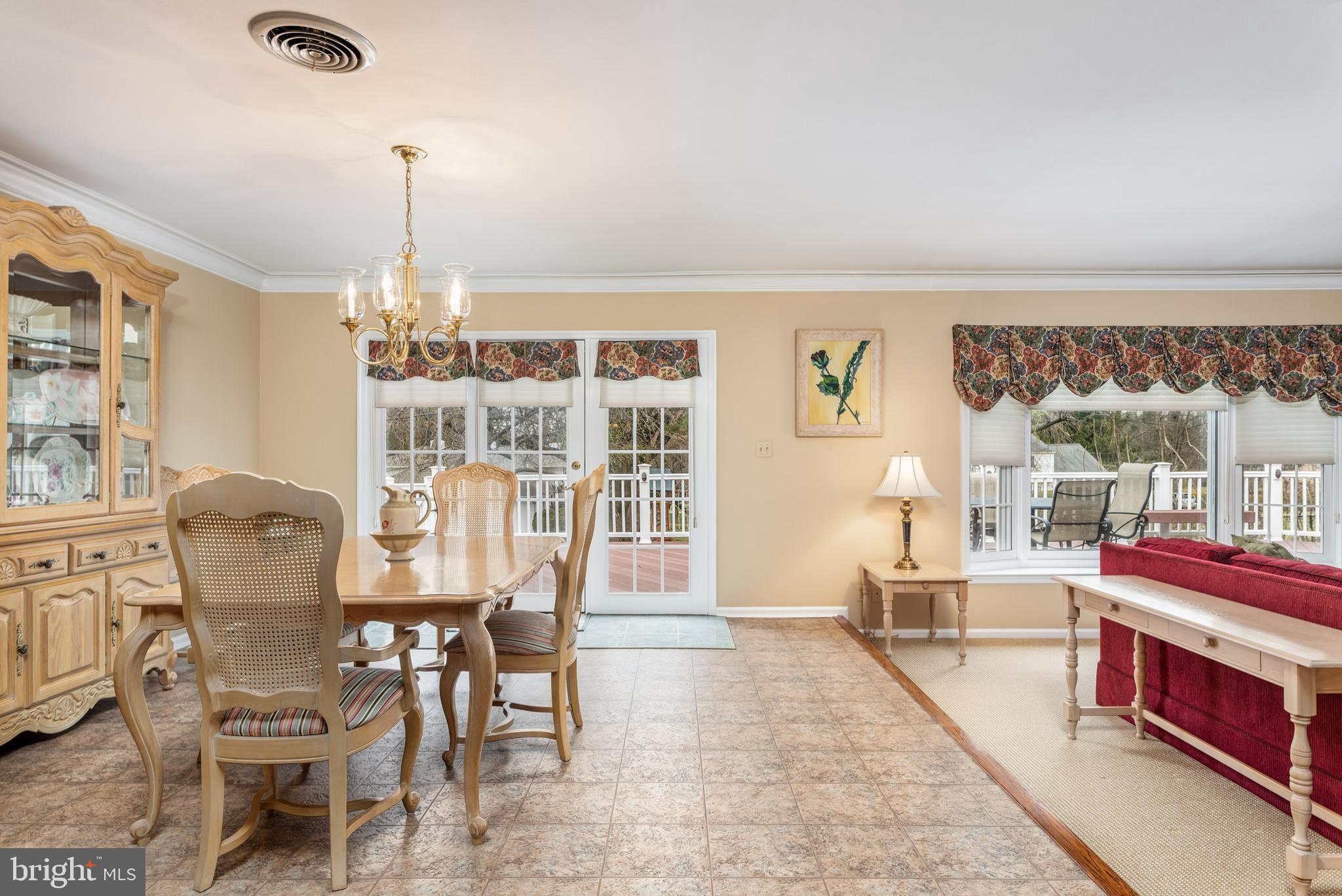 643 Sproul Road Villanova, PA 19085 - Photo 10 of 56