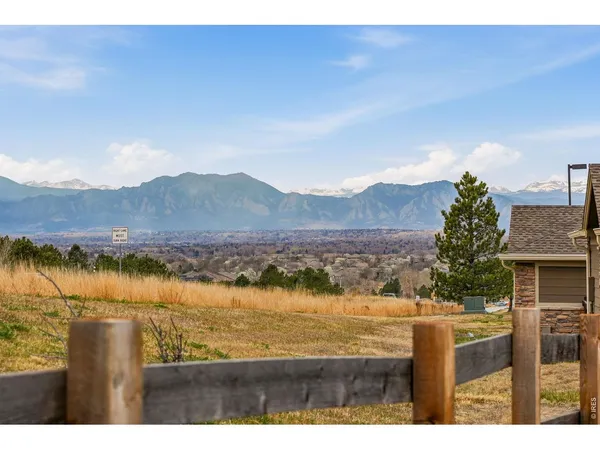 $328,500 | 3100 Blue Sky Circle, Unit 303, Erie, CO 80516
