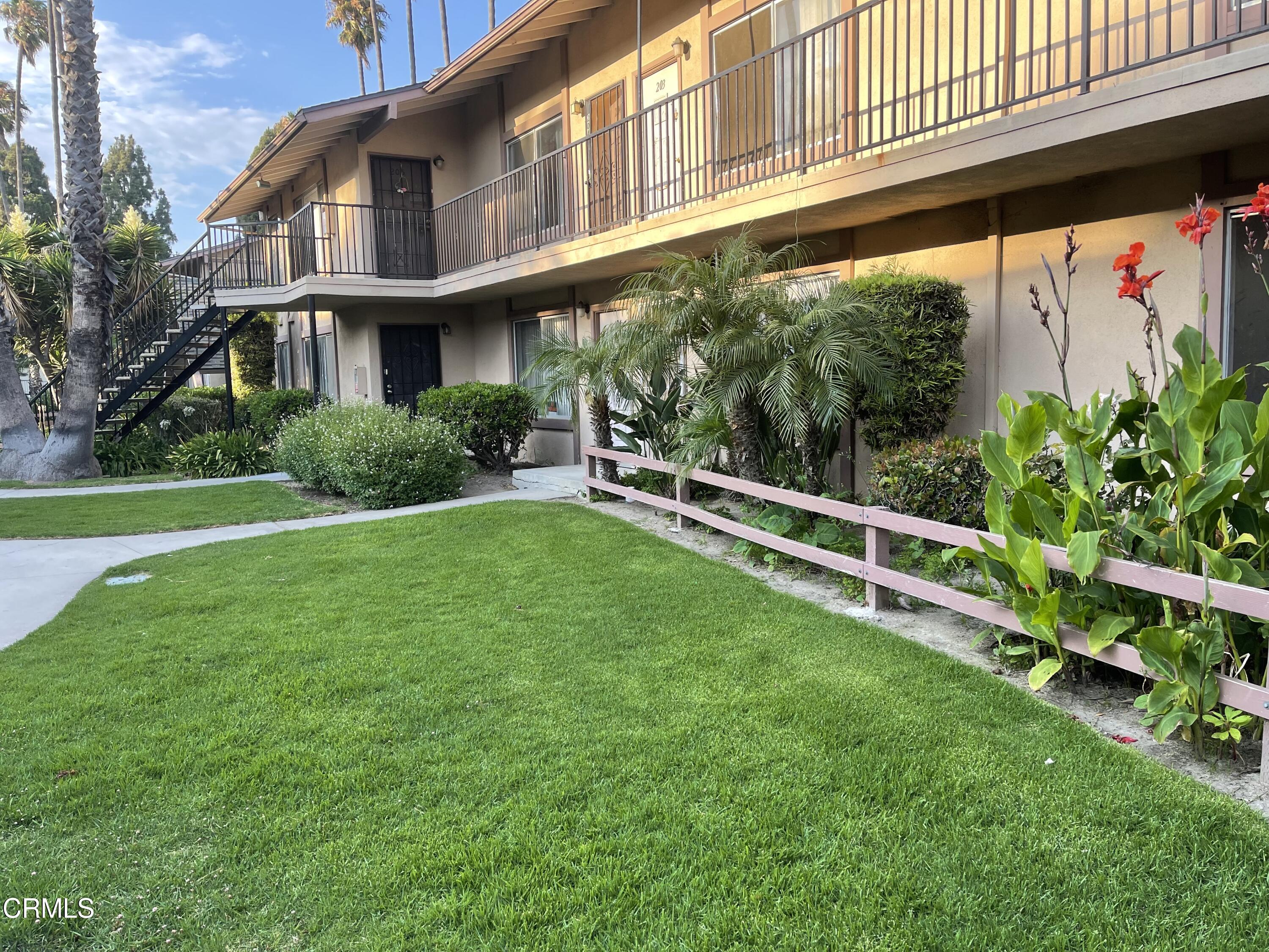 1925 Ginger Street, Unit 102 Oxnard, CA 93036 - Photo 3 of 10 Neighbors View
