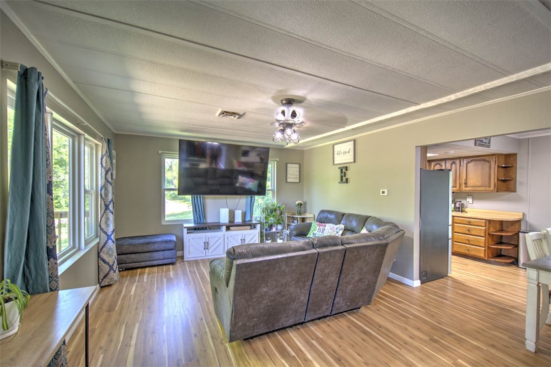 9977 Cabin Road Argenta, IL 62501 - Photo 9 of 32