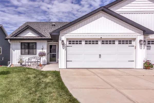 $399,900 | 4852 Waylon Street, Eau Claire, WI 54703