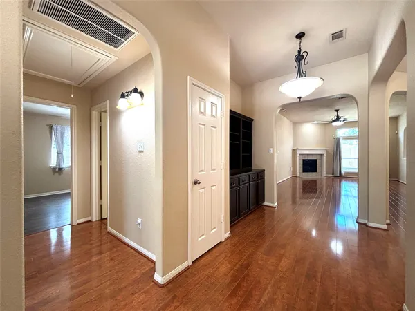 $2,100 | 19123 Center Park Drive, Spring, TX 77373