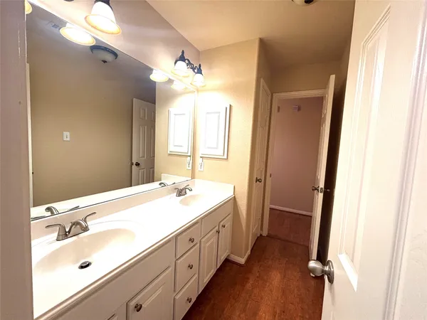 $2,100 | 19123 Center Park Drive, Spring, TX 77373