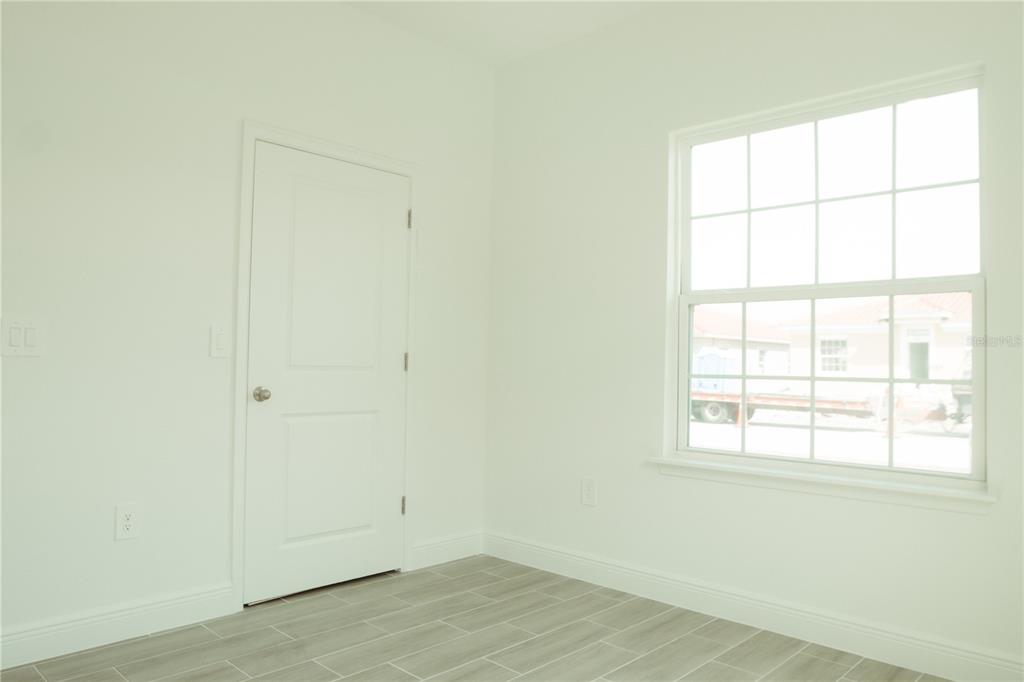 1736 Pacific Road Kissimmee, FL 34759 - Photo 9 of 29 Gallery Image 9